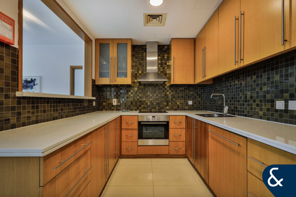 Marina View | 2 Bed | UF | 1 Cheque only